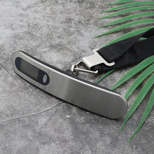 Laden Sie das Bild in den Galerie-Viewer, Tragbare elektronische Hakenwaage