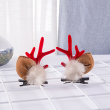 Laden Sie das Bild in den Galerie-Viewer, 🎅Weihnachten Geweih Plüsch Haarnadeln