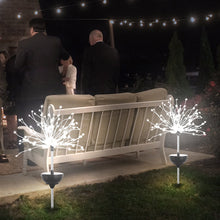 Laden Sie das Bild in den Galerie-Viewer, Wasserdichte Solargarten-Feuerwerkslampe