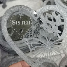 Laden Sie das Bild in den Galerie-Viewer, Gedenkgeschenk Schmetterling Dekoration