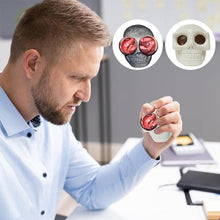 Laden Sie das Bild in den Galerie-Viewer, Schädel-Relief-Ball