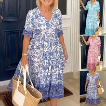 Laden Sie das Bild in den Galerie-Viewer, Kleid mit V-Ausschnitt und Blumendruck