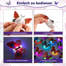 Laden Sie das Bild in den Galerie-Viewer, 🦋Leuchtender Schmetterling Wandaufkleber