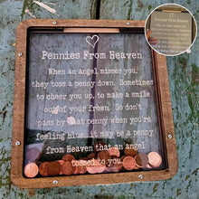 Laden Sie das Bild in den Galerie-Viewer, Paradise Bank Sparschwein aus Holz