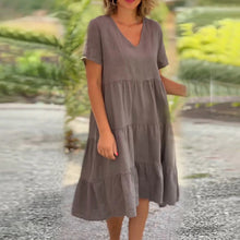 Laden Sie das Bild in den Galerie-Viewer, Schlichtes Kleid aus Baumwollleinen mit V-Ausschnitt
