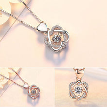 Laden Sie das Bild in den Galerie-Viewer, Herz-Halsketten-Set mit Rose
