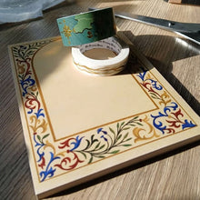 Laden Sie das Bild in den Galerie-Viewer, Briefpapier der mittelalterlichen Notizblock-Serie
