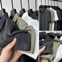 Laden Sie das Bild in den Galerie-Viewer, Mesh Eisseide Kurzarm T-Shirt
