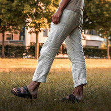 Laden Sie das Bild in den Galerie-Viewer, Atmungsaktive Lockere Lässige Trainingshose
