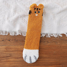 Laden Sie das Bild in den Galerie-Viewer, Fuzzy-Socken mit Katzenpfoten

