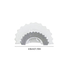 Laden Sie das Bild in den Galerie-Viewer, Zauberspielzeug Vogelpfeife
