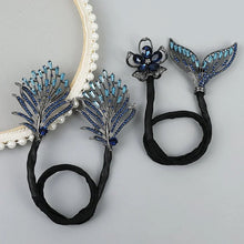 Laden Sie das Bild in den Galerie-Viewer, Strass-Blumen-Haarspange
