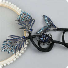 Laden Sie das Bild in den Galerie-Viewer, Strass-Blumen-Haarspange
