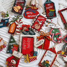 Laden Sie das Bild in den Galerie-Viewer, Weihnachtsdekoration Holzanhänger
