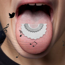 Laden Sie das Bild in den Galerie-Viewer, Zauberspielzeug Vogelpfeife
