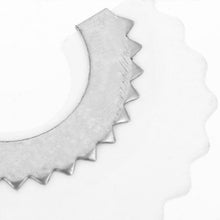 Laden Sie das Bild in den Galerie-Viewer, Zauberspielzeug Vogelpfeife
