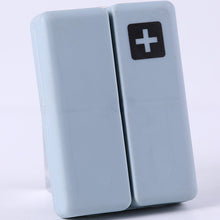 Laden Sie das Bild in den Galerie-Viewer, 7 Compartments Portable Pill Case
